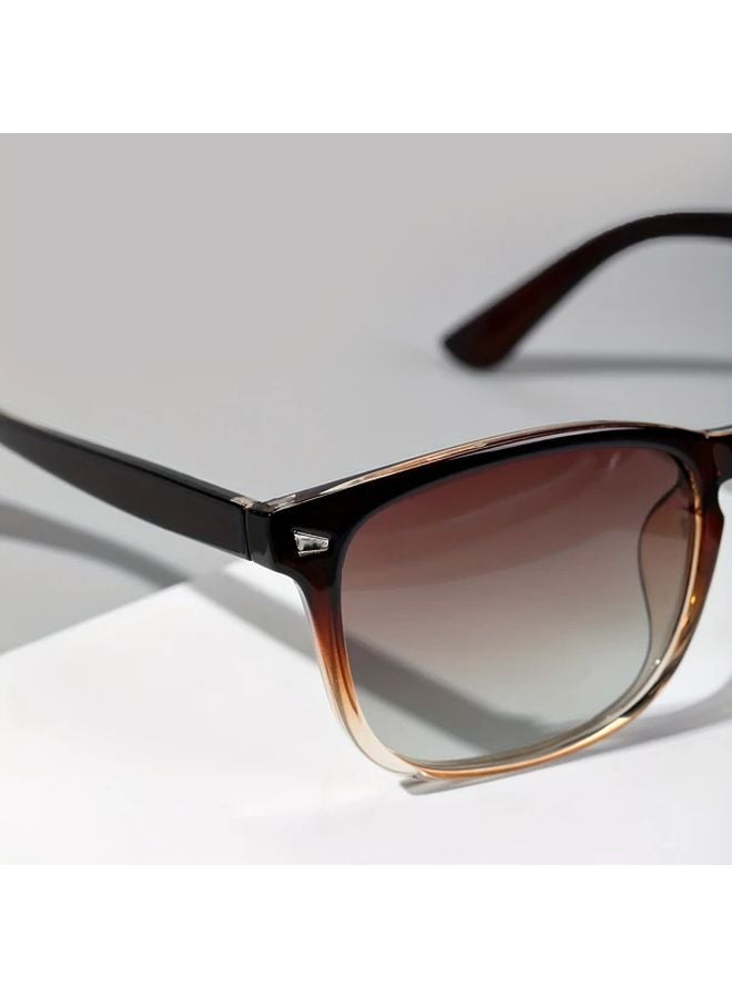 Retro Polarized Sunglasses For Men And Women Black Frame Brown Gradient Lenses Durable PC Material - Image 4